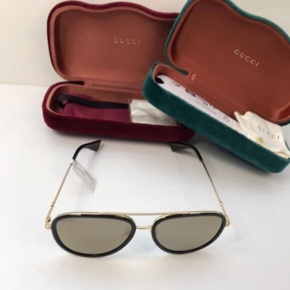 - New Original Gucci GG0062S 001 Gold Sunglasses - Picture 8 of 11